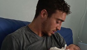 Antonino Spinalbese: le parole per il compleanno di Luna e il commento della fidanzata