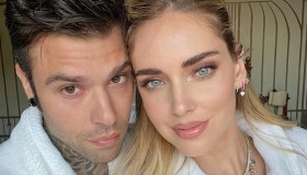 Chiara Ferragni e Fedez, innamorati in Puglia: il bacio in piscina su Instagram