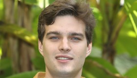 Riccardo Manera, il suo coraggio e la difficile lotta: “Ho una lesione tumorale alla testa”