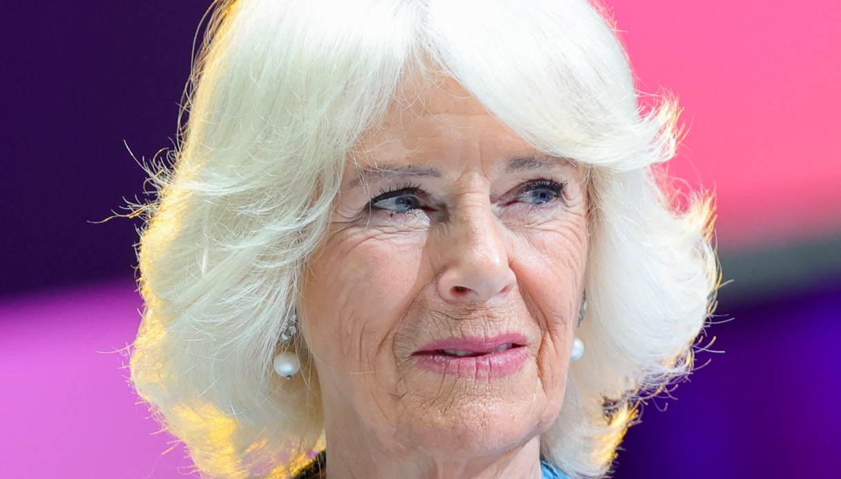 Camilla Parker Bowles, le confessioni dell’ex cognata che faceva la modella