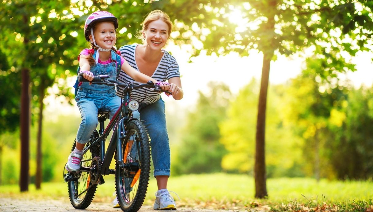 Insegnare ai bambini ad andare in bici