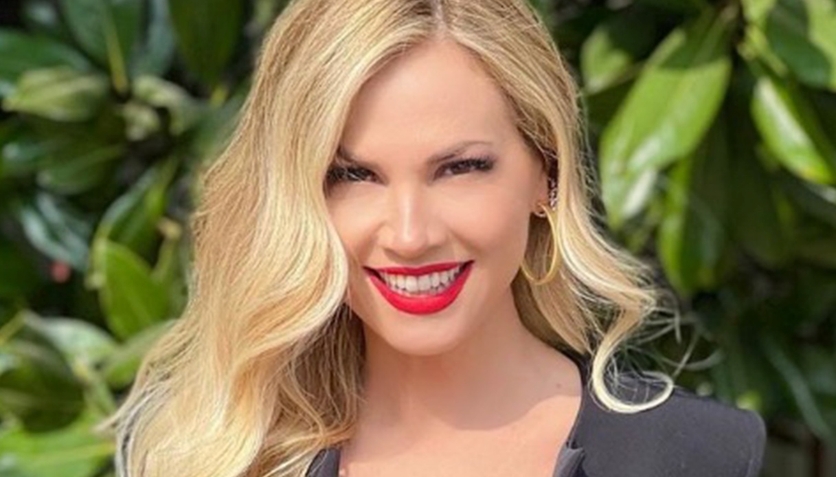 “Oggi è una giornata speciale”: la gioia di Federica Panicucci su Instagram