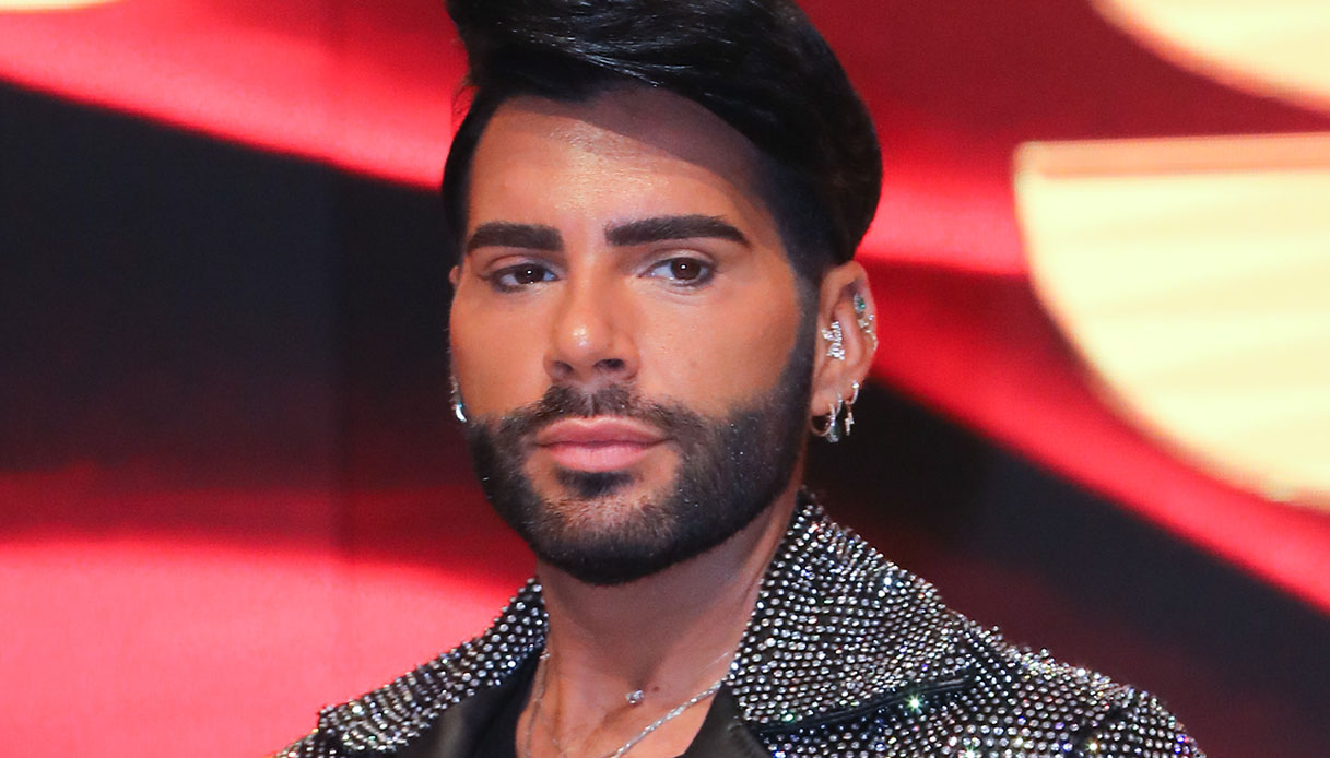 Federico Fashion Style in ospedale, il racconto dopo l’intervento all’addome