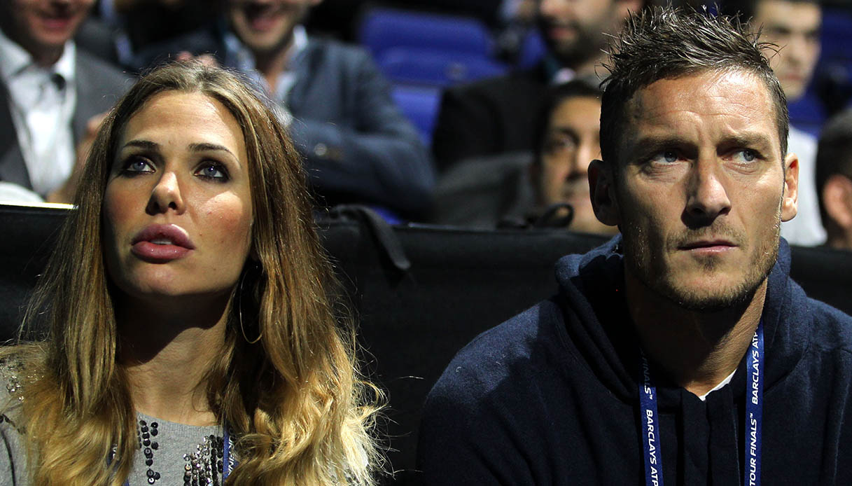 “Così Totti ha capito che era finita”: i messaggi a Ilary Blasi dietro la rottura