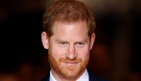 Harry pronto a far scoppiare uno scandalo: “La Famiglia Reale tenuta all’oscuro”