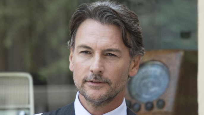 Roberto Farnesi: “Con lei fino alla fine”. Le sue parole dopo il grave lutto