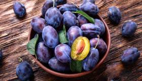 Prugne e susine: buone non solo per combattere la stipsi