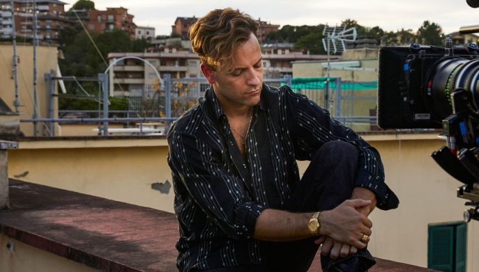 Alessandro Borghi in Supersex è Rocco Siffredi