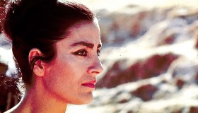 Irene Papas addio, la Penelope dell’Odissea: le nozze con Alkis e l’amore con Marlon Brando