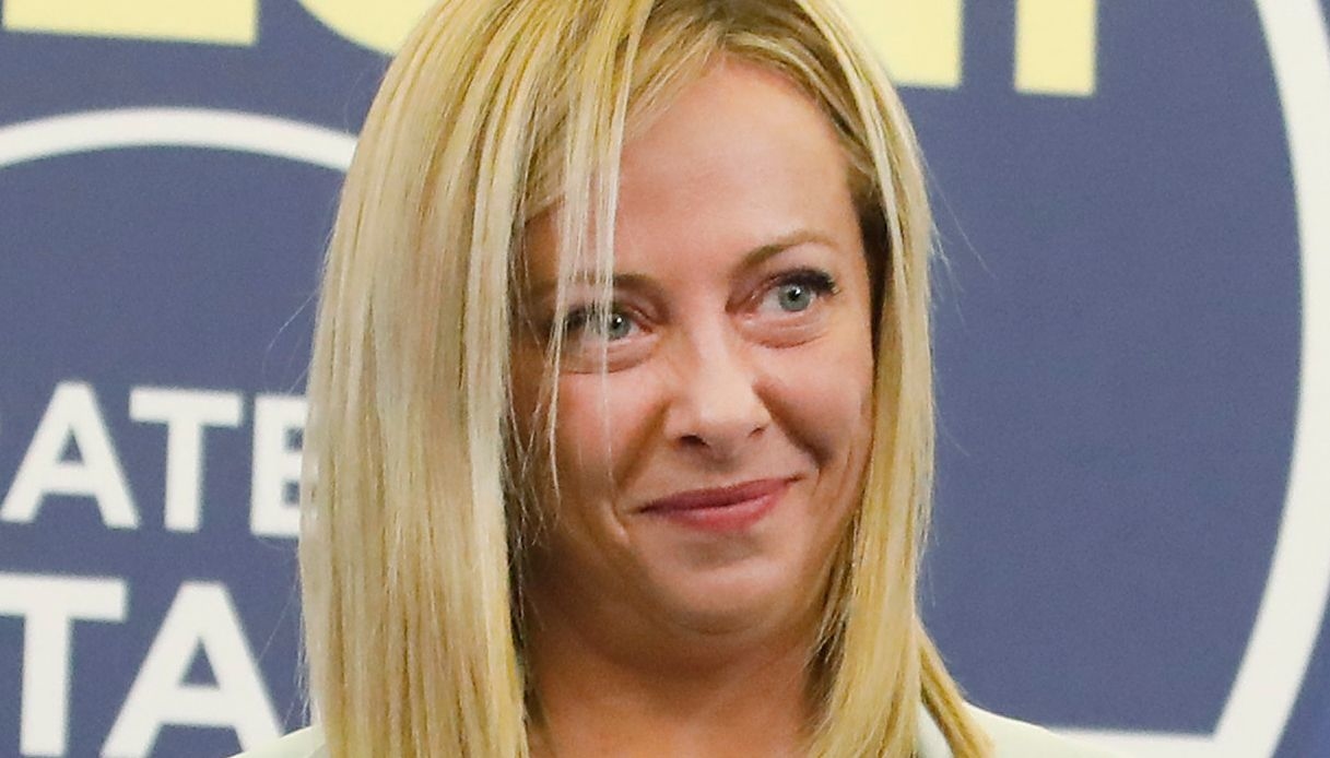 Giorgia Meloni, è boom anche su TikTok: spopola il video coi meloni