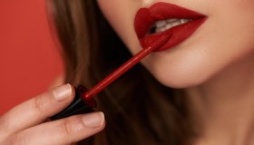 5 rossetti di tendenza da provare subito per labbra irresistibili