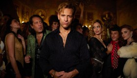 Alessandro Borghi è Rocco Siffredi, il teaser trailer di Supersex: ecco la data d’uscita