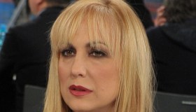 “Amici 2022”, Alessandra Celentano ci ricasca. E torna sulle critiche sul peso delle allieve