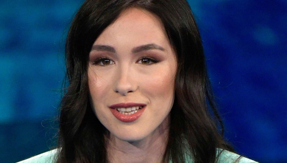 Aurora Ramazzotti, su Instagram la prima foto della pancia dopo le voci sulla gravidanza