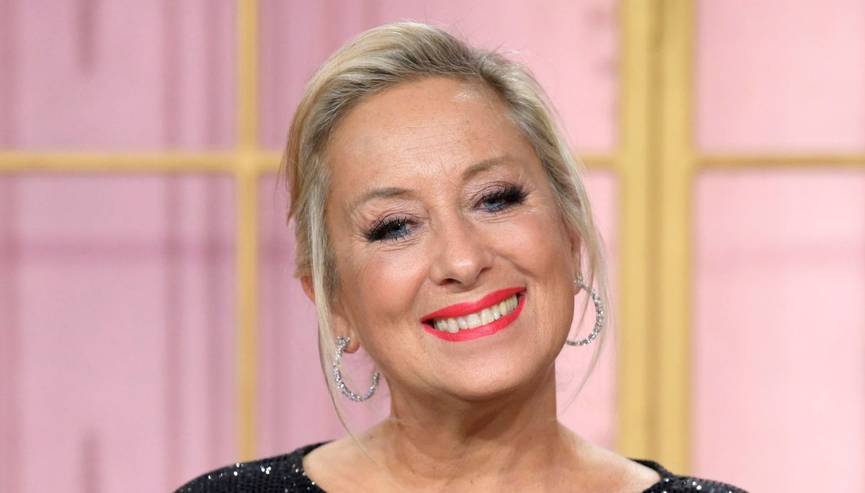 Carolyn Smith: “Dopo 4 anni e mezzo ho tolto il Port”. Il racconto su Instagram