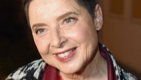 Isabella Rossellini e il rapporto con la bellezza: “Niente chirurgia plastica a 70 anni”