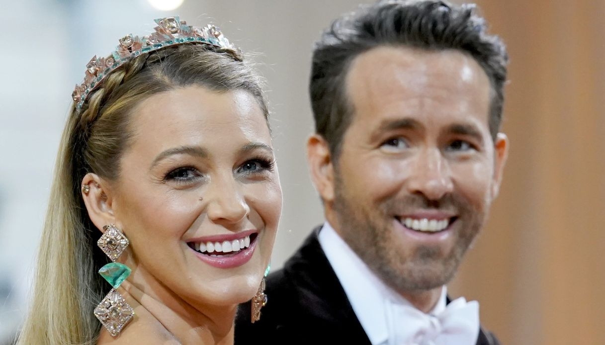 Ryan Reynolds, la gioia più grande dopo la paura: Blake Lively è incinta