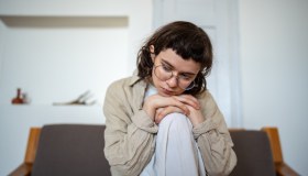 Lui mi piace molto. Ma forse è troppo bello per me