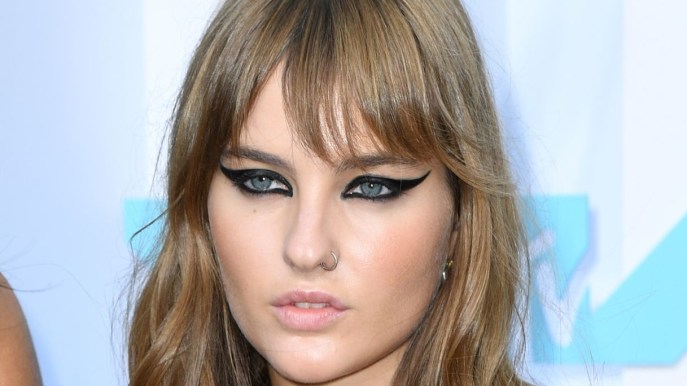 Victoria dei Måneskin: “Free the nipple”. La censura di MTV e le foto su Instagram