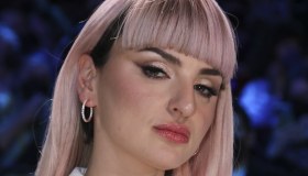 “Amici 22”, ancora una punizione per gli alunni: Arisa non ci sta e va contro tutti