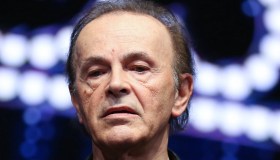 Dodi Battaglia rompe il silenzio dopo il malore: “dolore profondo” per Stefano D’Orazio