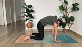 Yoga: la Posizione del Gatto