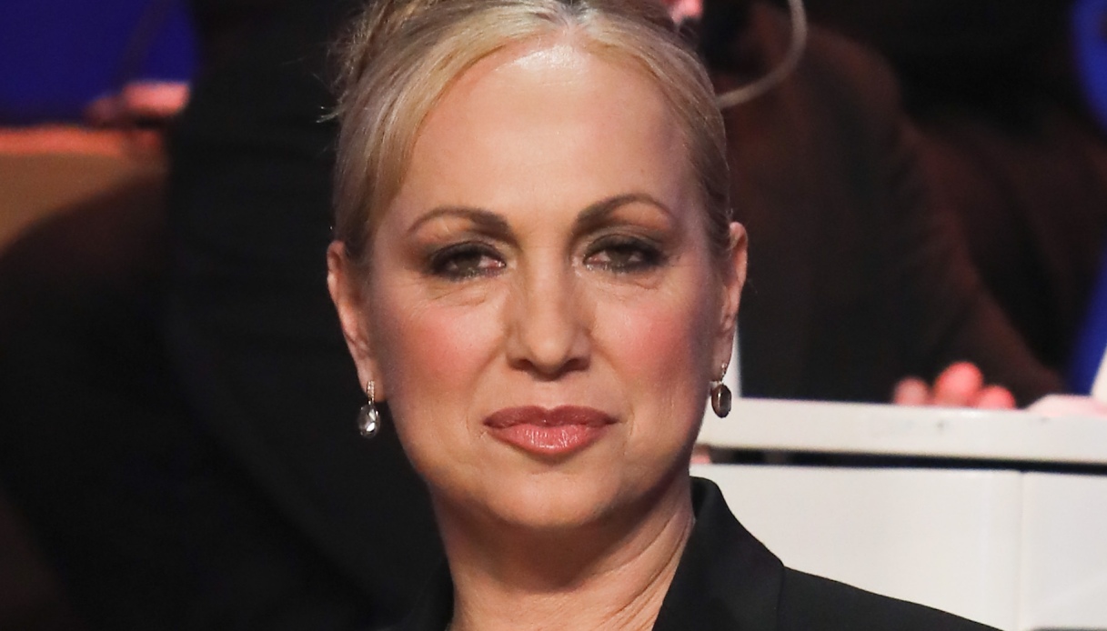 “Amici”, maglia sospesa a Ramon: la “ripicca” della Celentano (che non piace al pubblico)