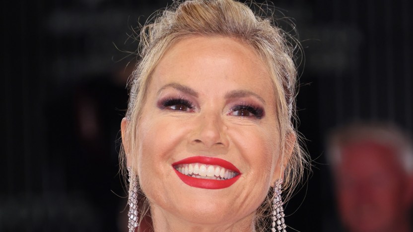 Federica Panicucci compie 55 anni: i jeans skinny che solo lei può indossare così