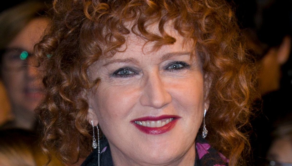 Fiorella Mannoia sul marito di 26 anni più giovane: “È il vecchio di casa”