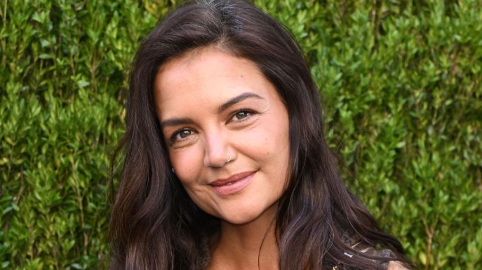 Katie Holmes usa questo detergente anti età che costa solo 10 euro