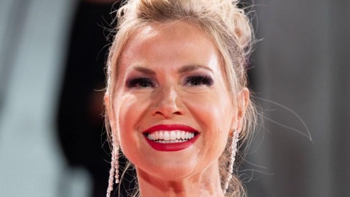 Salta il Concerto di Natale 2022 su Canale5: lo show si sposta a un’altra data