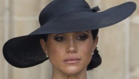 Meghan Markle è la mente diabolica dietro il libro di Harry