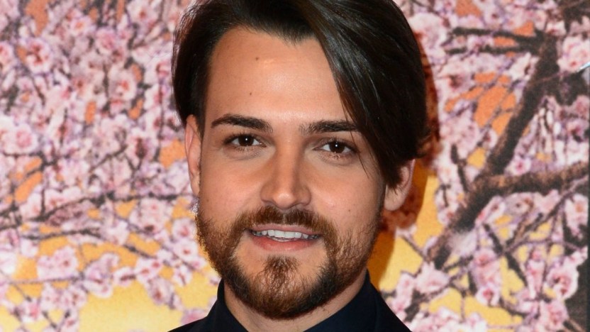Valerio Scanu si sposa: la romantica proposta e chi è il futuro marito Luigi Calcara