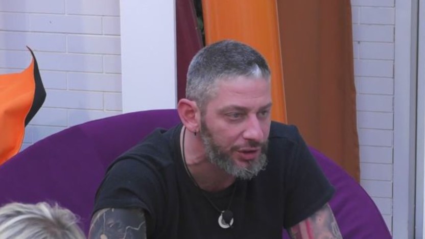 “GF Vip 7”, la rivincita di Edoardo Tavassi. Ma il gioco di Signorini non convince