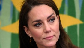 Kate Middleton, abito da 44 euro effetto dimagrante e viso sbattuto