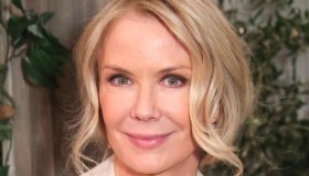 Katherine Kelly Lang: “Mio papà è morto in due mesi”. La confessione a “Verissimo”