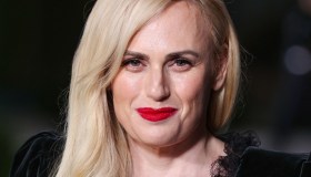Rebel Wilson e la gioia di diventare mamma: “Ringrazio la mia splendida surrogata”