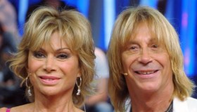 Il dramma di Enzo Paolo Turchi a “Oggi è un altro giorno”: “Carmen mi ha dato la forza”