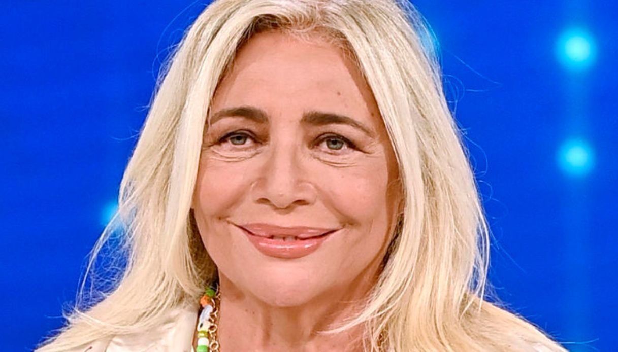 Mara Venier non molla “Domenica In”, come condurrà a Natale anche se sta male