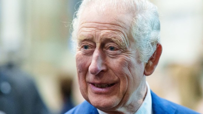 Addio alla Regina Elisabetta II, ora c’è Re Carlo sulle banconote: le prime foto