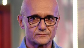“Alfonso Signorini non condurrà più il GF Vip”: l’indiscrezione