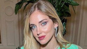 Chiara Ferragni contestata per i selfie a pagamento: cos’è accaduto davvero