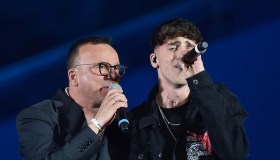 Gigi D’Alessio, la dedica al figlio LDA a Sanremo: “Sempre più orgoglioso”