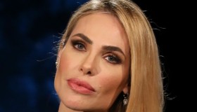 Ilary Blasi, Bastian è già lontano. E lei ha occhi solo per loro