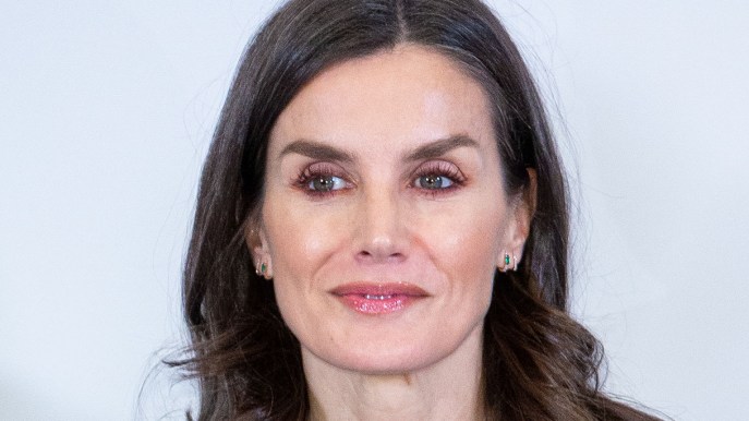 Letizia di Spagna, Regina social: il gesto che infrange il protocollo