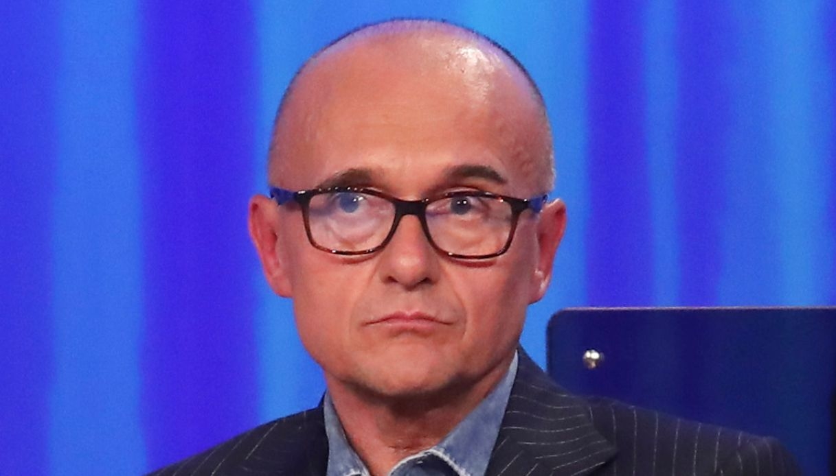 Televoto truccato al “GF Vip 7”: Alfonso Signorini risponde all’accusa