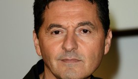 Teo Mammucari fuori da “Le Iene”: il vero motivo oltre la lite