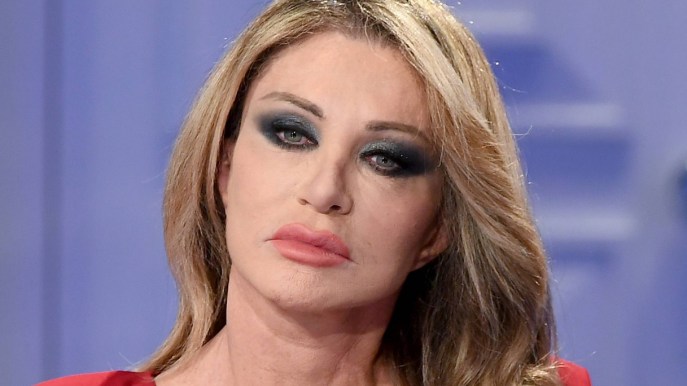 Paola Ferrari con un uomo misterioso: aria di crisi col marito Marco De Benedetti