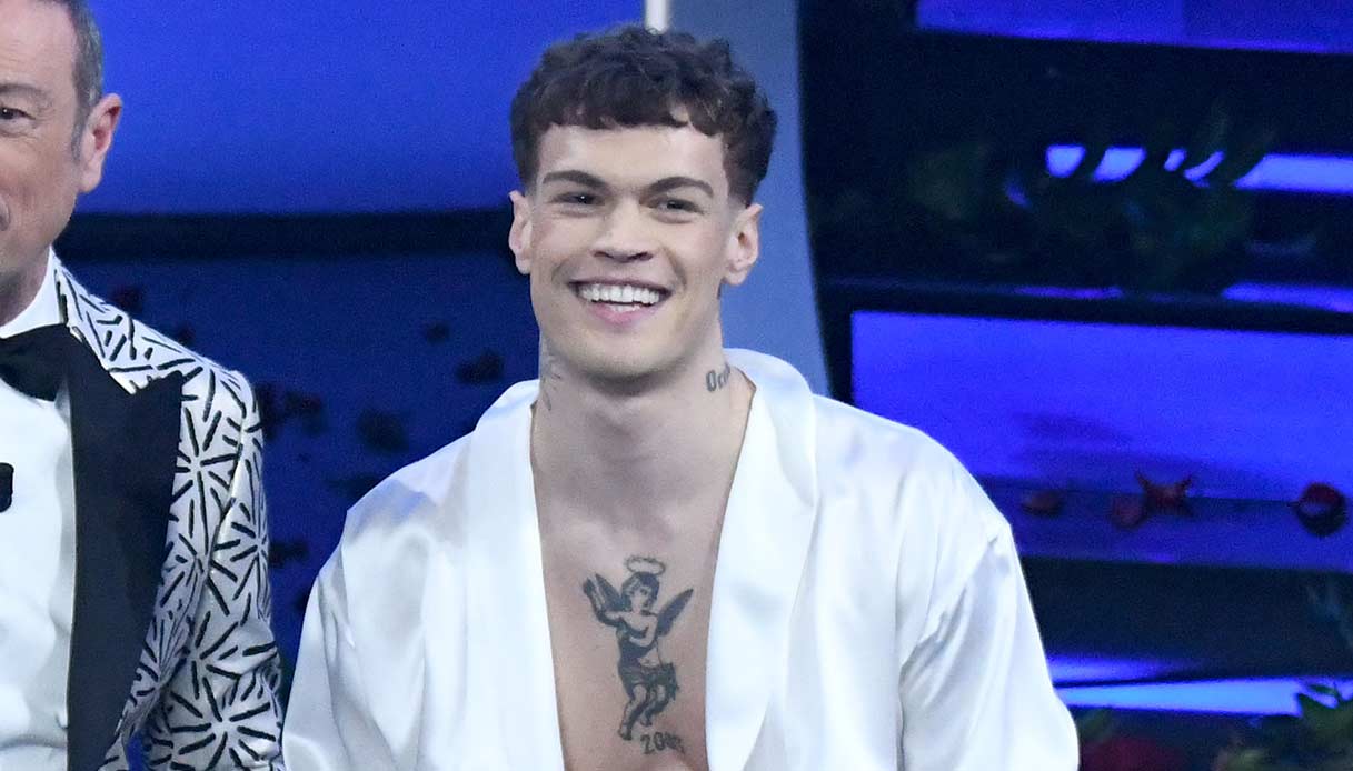 Blanco, la poesia dopo la figuraccia a Sanremo. Basta per scusarsi?