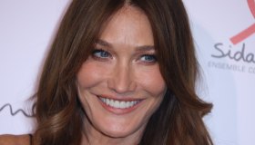 Carla Bruni a Sanremo 2023: “Ho digiunato due settimane”
